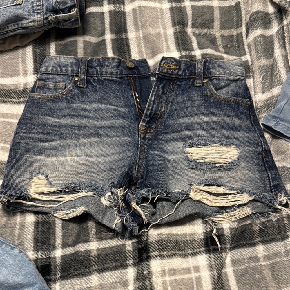 No Boundaries Blue Jean Shorts Distressed Frayed Hem